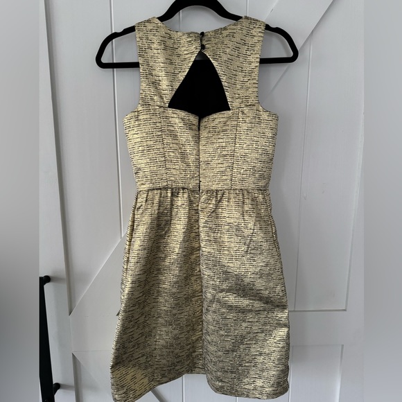 Vintage style gold dress - Picture 2 of 4